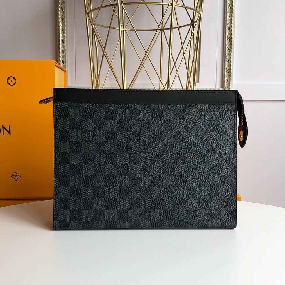 CHANELutch Louis Vuitton M41696 0331